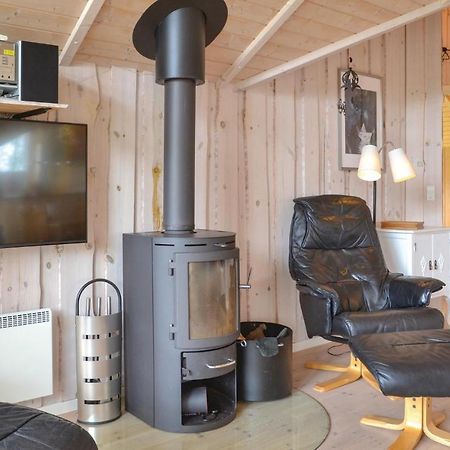 Awesome Home In Hovborg With Sauna ภายนอก รูปภาพ